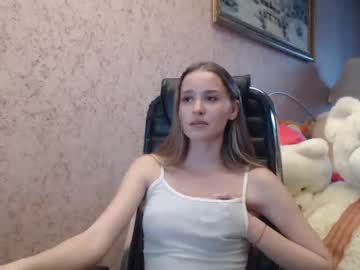 girl cam all day ariana_777 image #1796475