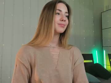 girl cam all day emmi_rosee image #5801391