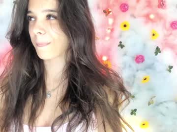 girl cam all day babyaylin image #9362051