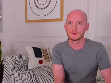 couple cam all day maypeach image #9449463