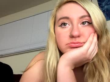 girl cam all day vanillapuddingpie image #8051095