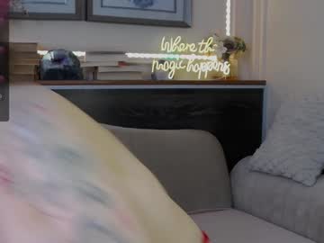 girl cam all day ginger_pie image #9085605
