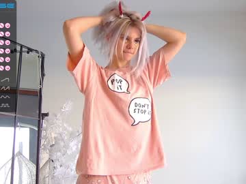 girl cam all day careful_i_bite image #3323836