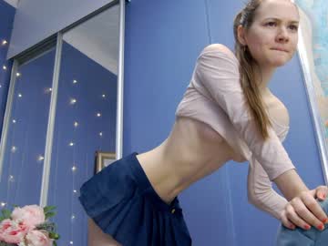 girl cam all day kriskras__ image #5641843