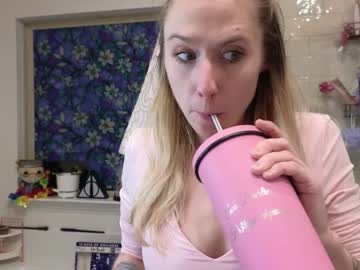 girl cam all day pr3ttyp1nkpussy image #3372043