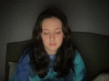 girl cam all day rebeccaryder333 image #3294042
