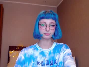 girl cam all day lit1le_kitty_ image #897837