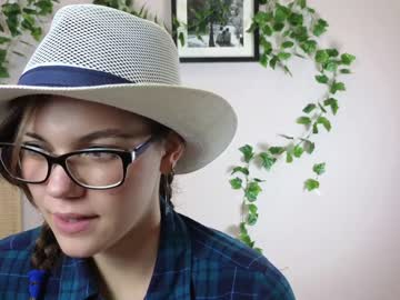 girl cam all day teresabriggs image #5188395