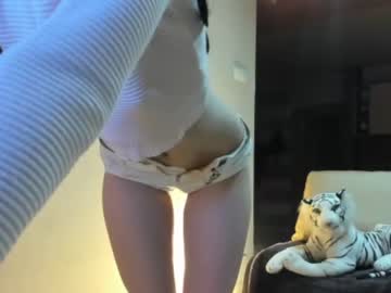 girl cam all day sofiaandwonderland image #2667247