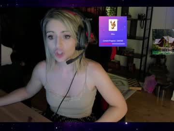 girl cam all day kimilee22 image #2566626