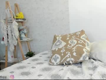 girl cam all day grettabenett_ image #3505056
