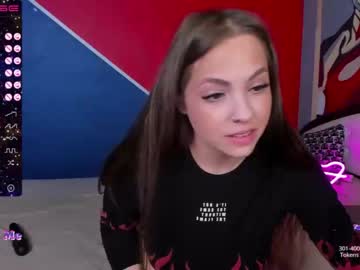girl cam all day nicolewinson image #2239459