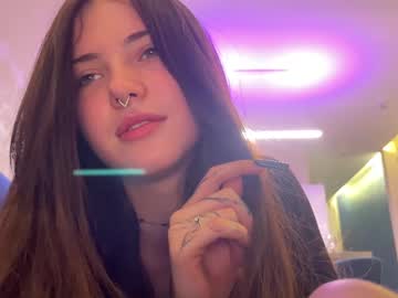 girl cam all day bmwm5f90 image #9528870