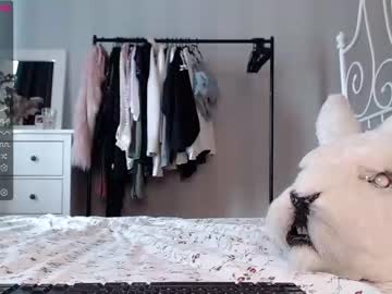 girl cam all day hi_im_lily image #2499343