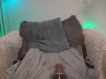girl cam all day hotbella_ image #397316