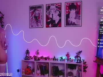 girl cam all day holliwould_ image #9393564