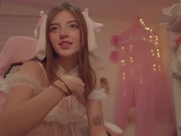 girl cam all day angela_5 image #2940424