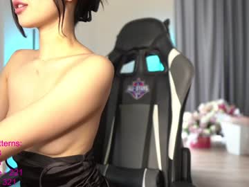 girl cam all day lindamei image #4631604