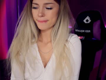 girl cam all day bunnylia image #875084