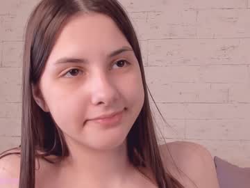 girl cam all day iliziamain image #1614474