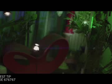 girl cam all day lucieoude_ image #3771604