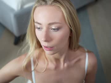 girl cam all day vika54784 image #9499392