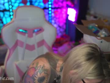 girl cam all day _shycutie image #6619921