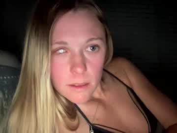 girl cam all day beachbabi image #9395364