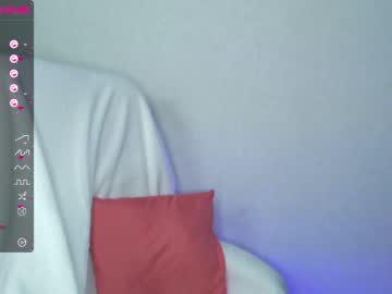 girl cam all day yourvirusqueen_ image #2237342