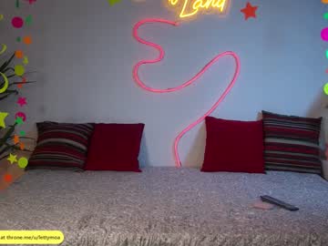 girl cam all day lettymoa image #3285022