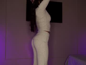 girl cam all day emilybatee image #9104169