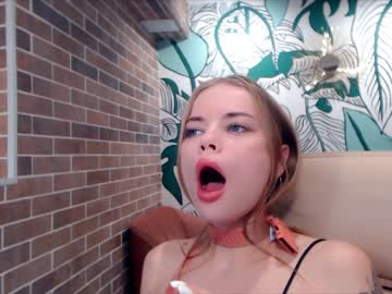 girl cam all day leiavelvet image #233137