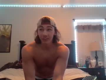 man cam all day sticky_soc image #6947392