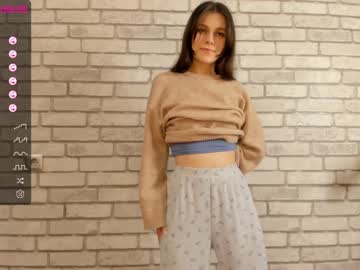 girl cam all day carolynjacquelins image #3182233