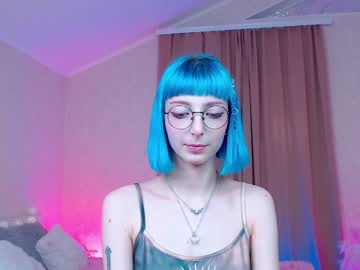 girl cam all day lit1le_kitty_ image #948155
