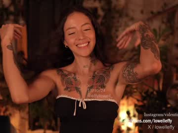 girl cam all day effylowell_ image #8031518