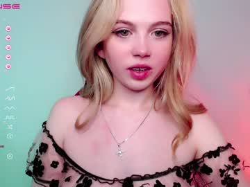 girl cam all day small_blondee image #4195463