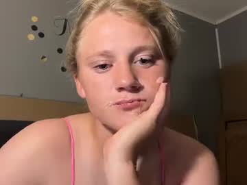 girl cam all day kayleighashford image #9604219