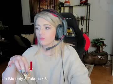girl cam all day kimilee22 image #1402012