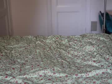 girl cam all day ellaa91 image #7357640