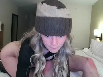 girl cam all day pixelatedprincess image #6592170