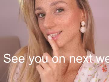 girl cam all day artease image #8992832