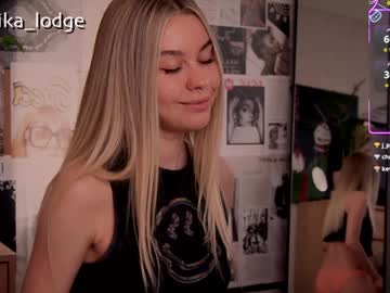 girl cam all day nika_lodge image #9324949