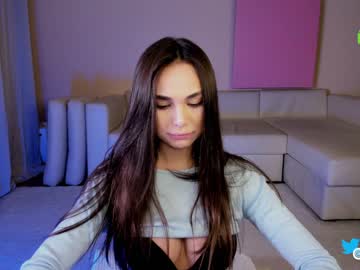 girl cam all day hollyextra image #4450208