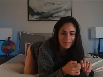 couple cam all day ari_lovexo image #2540124
