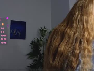 girl cam all day small_blondee image #7975560