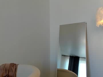 girl cam all day sofia_flowers image #6743528