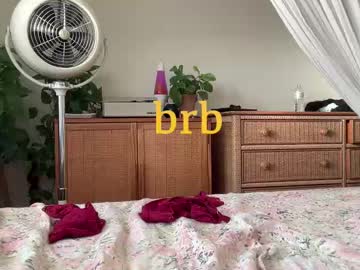 girl cam all day pretendlunch image #8835074