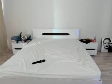 girl cam all day yana_squrel_22 image #1433748