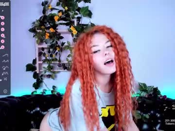 girl cam all day juliaamster image #2244977